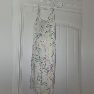 Old Navy Girls Floral Dress M 7/8